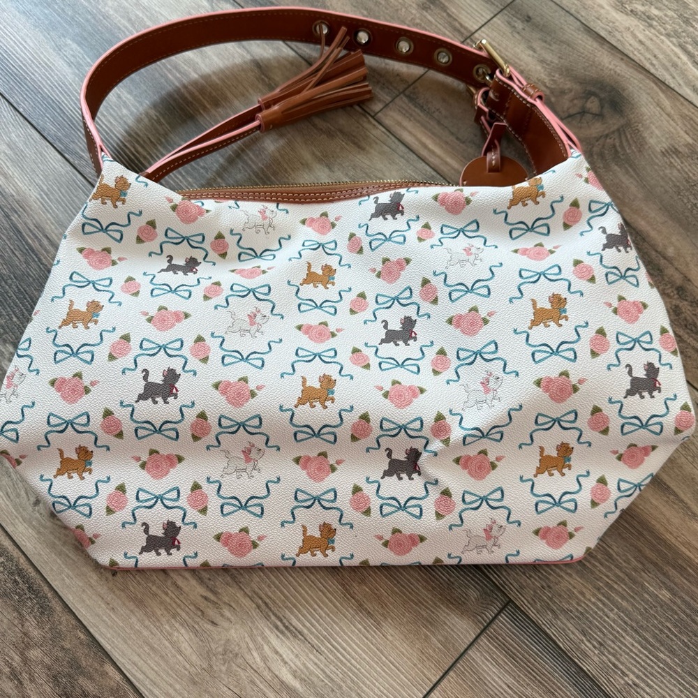 Dooney & Bourke Aristocats Patterned Shoulder Bag - Picture 9 of 16